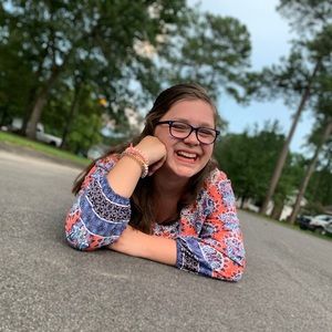 Meet your Posher, Kara